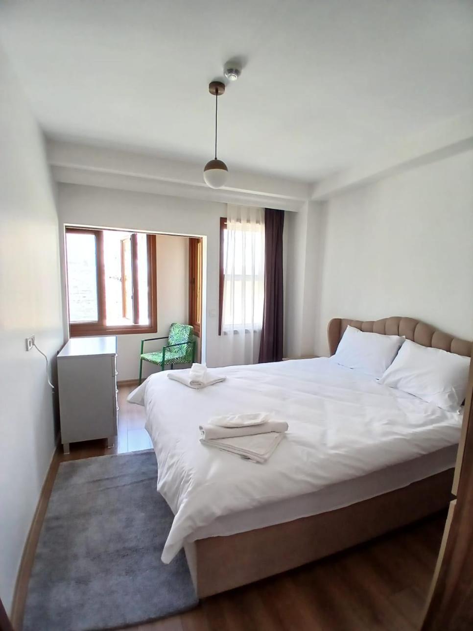 Otel Sophia And 3*